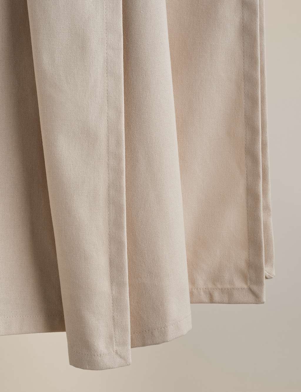 Pure Cotton Tablecloth 2 of 4