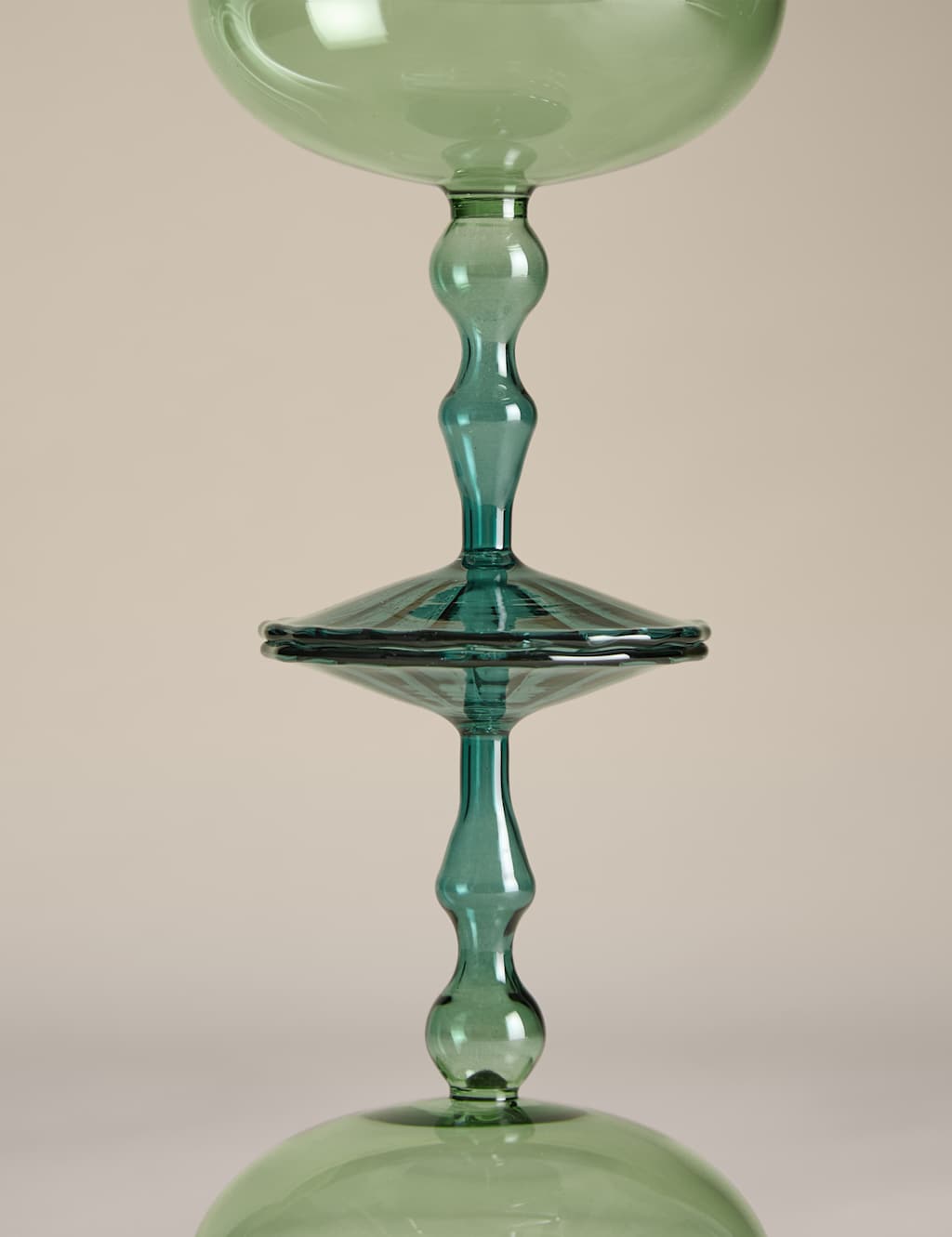 Set of 2 Deco Coupe Glasses 2 of 6