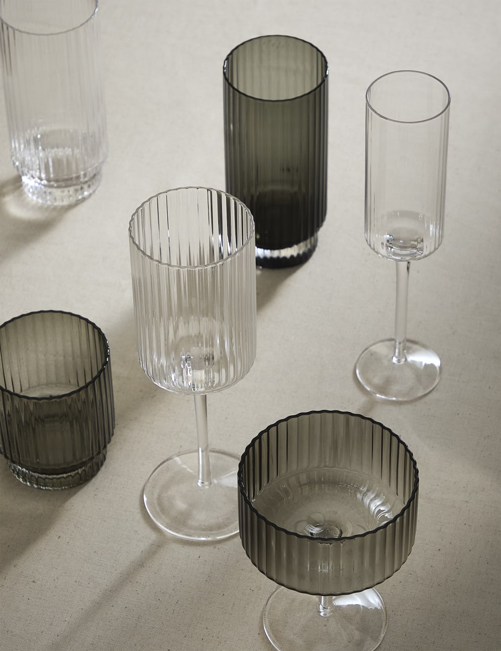 Set of 4 Handmade Celine Champagne Flutes 4 of 5