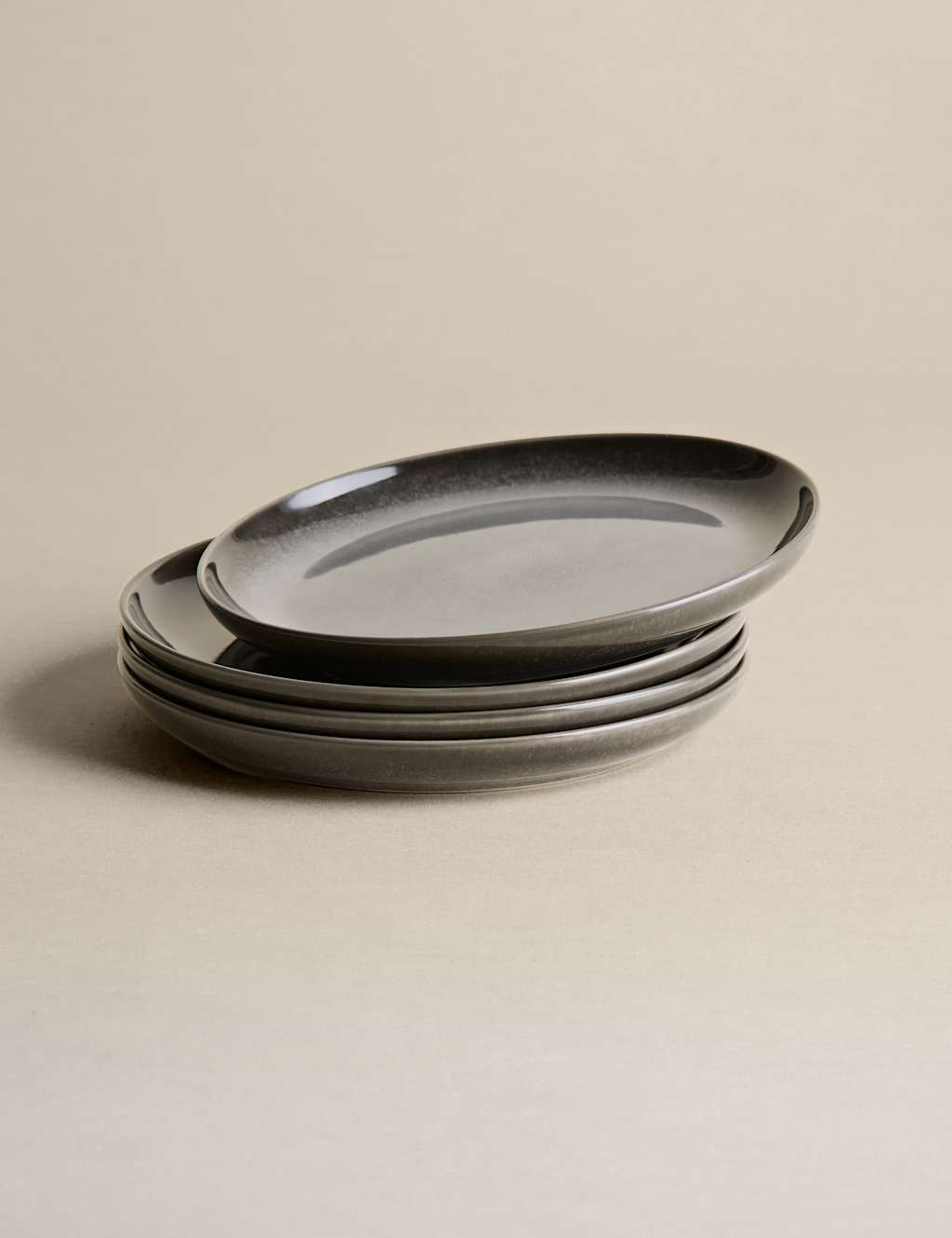 Set of 4 Amberley Reactive Side Plates 2 of 3