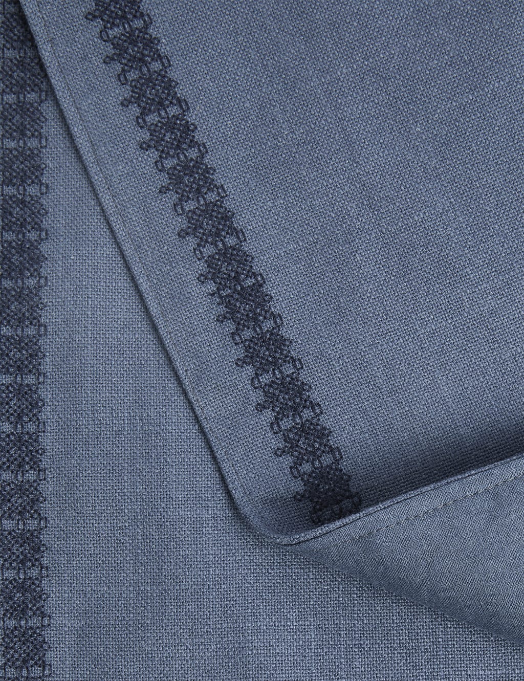 Pure Cotton Embroidered Table Runner 3 of 3