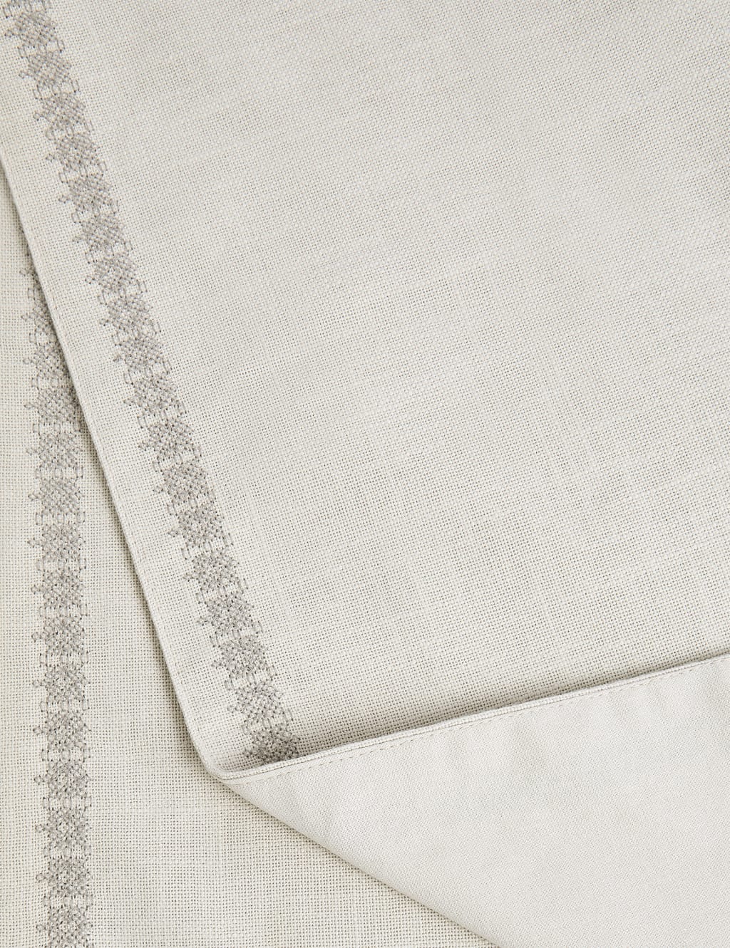 Pure Cotton Embroidered Table Runner 3 of 3