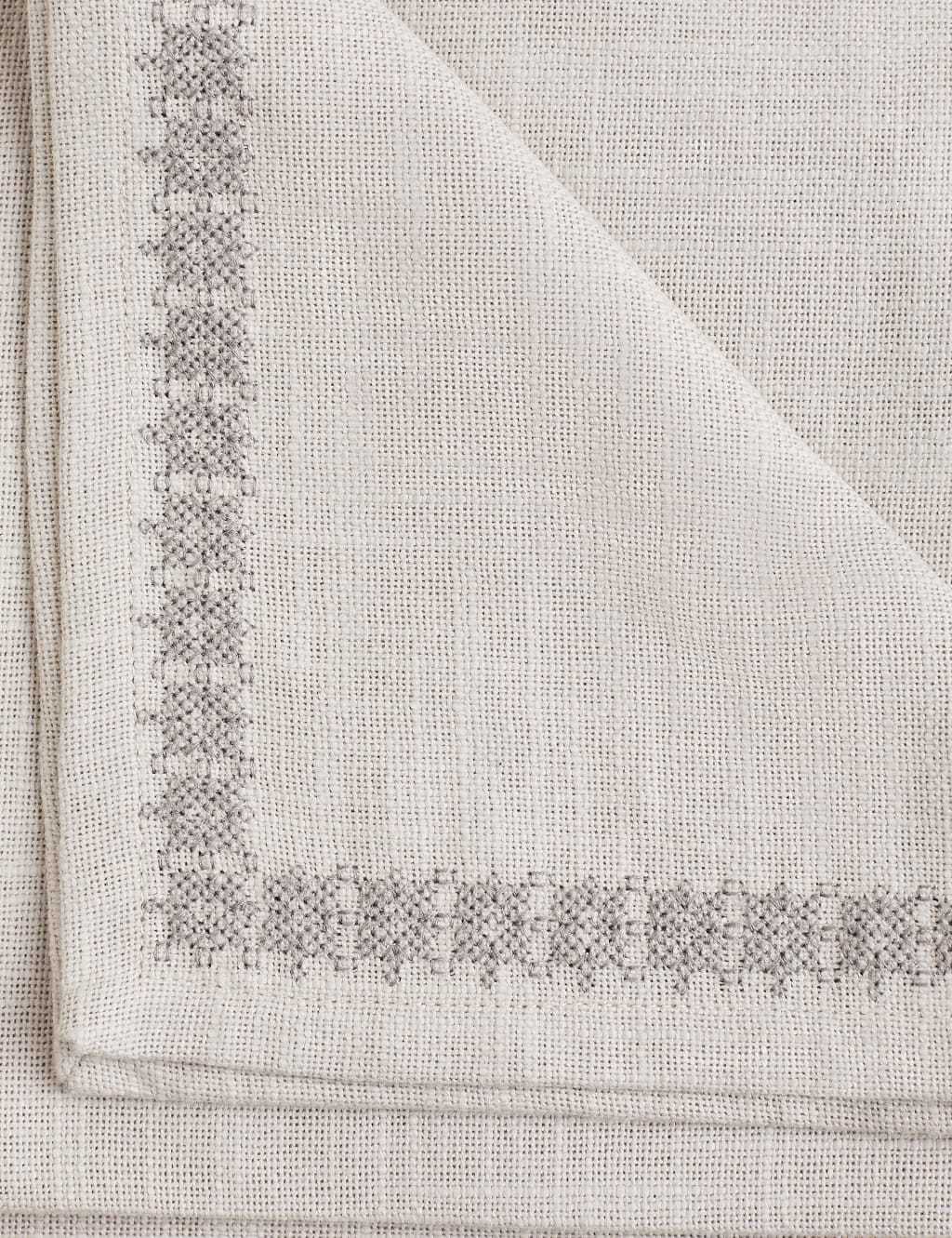 Set of 4 Pure Cotton Embroidered Napkins 3 of 5