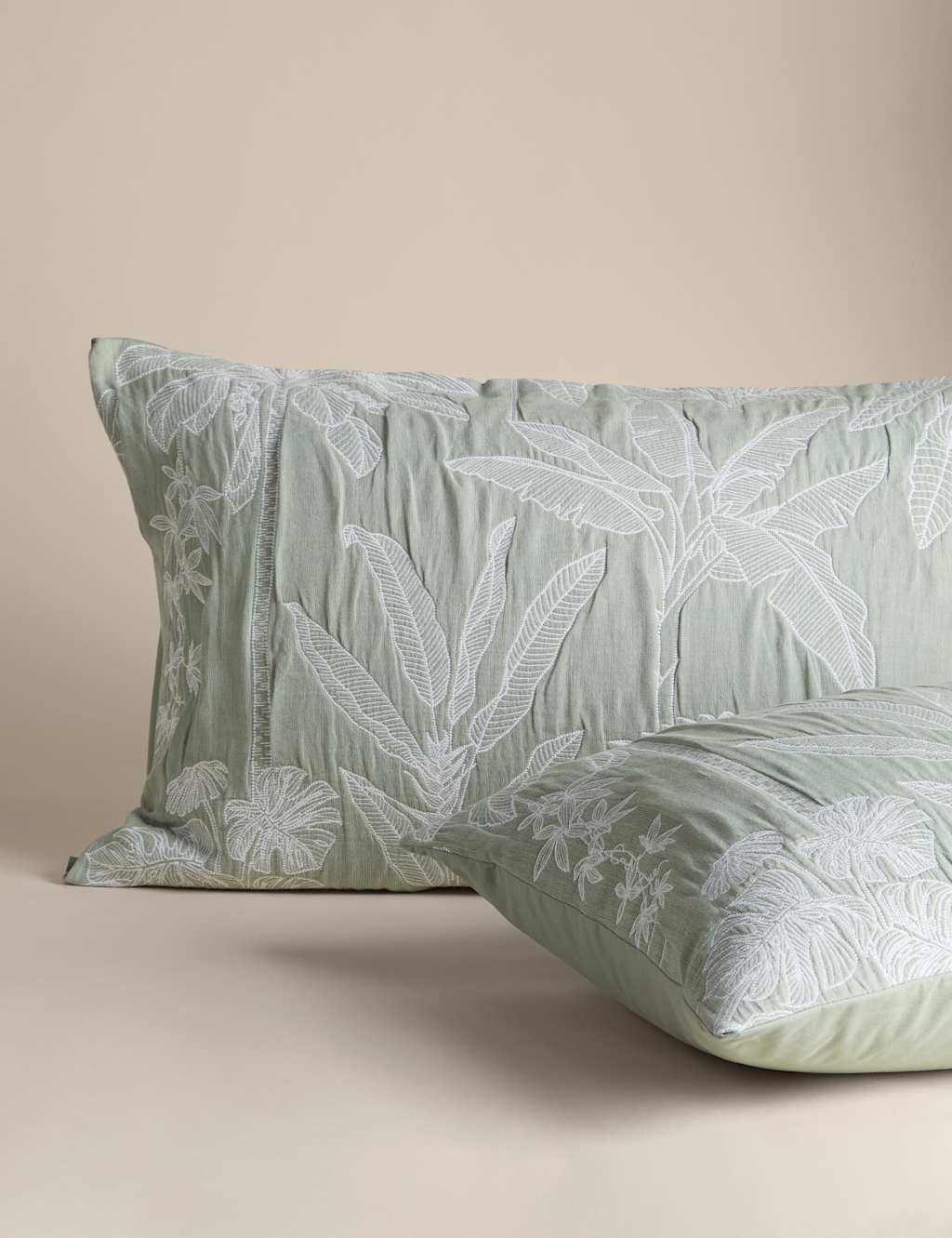 Pure Cotton Palm Gauze Jacquard Bedding Set 3 of 5