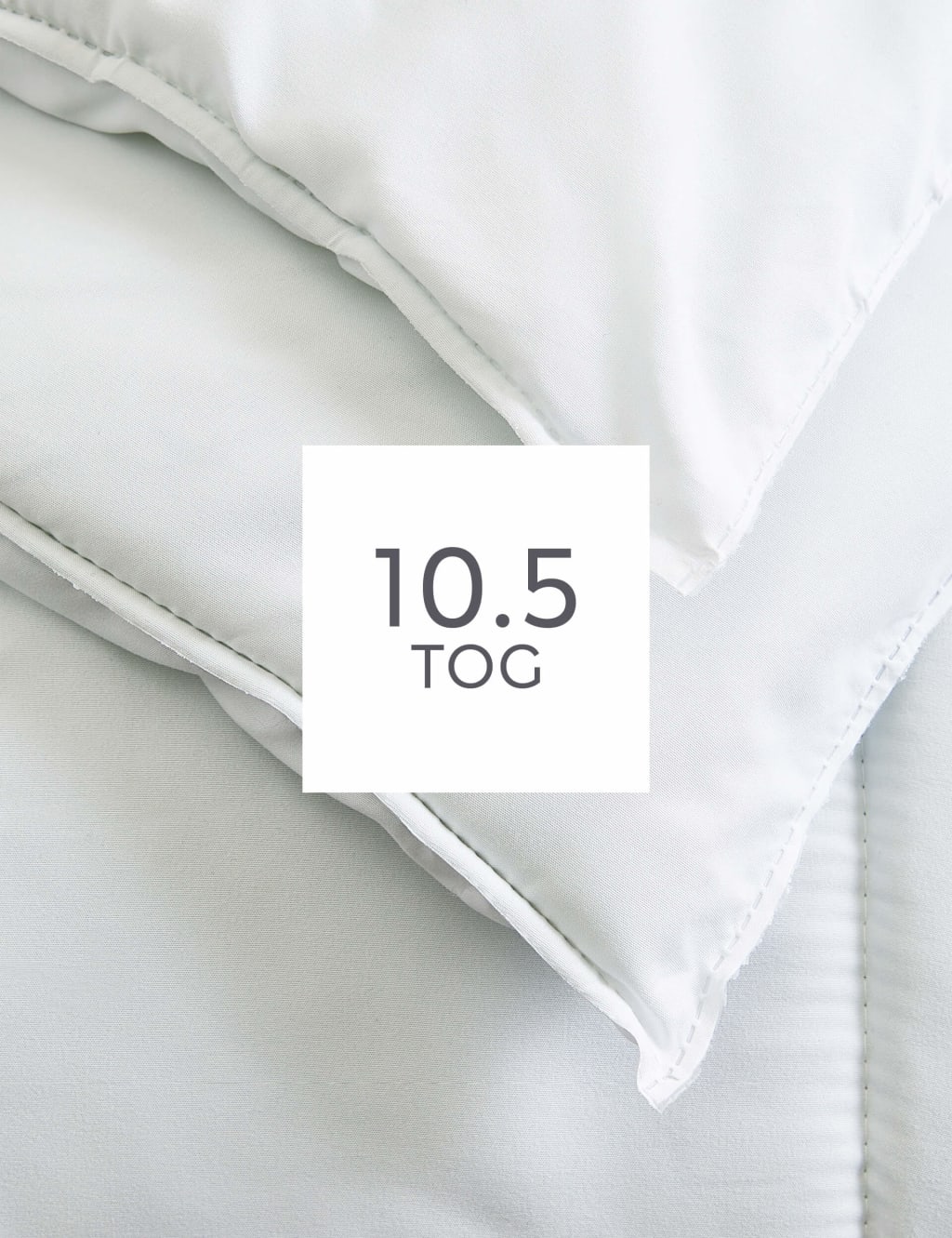 Microfibre 10.5 Tog Duvet 2 of 2