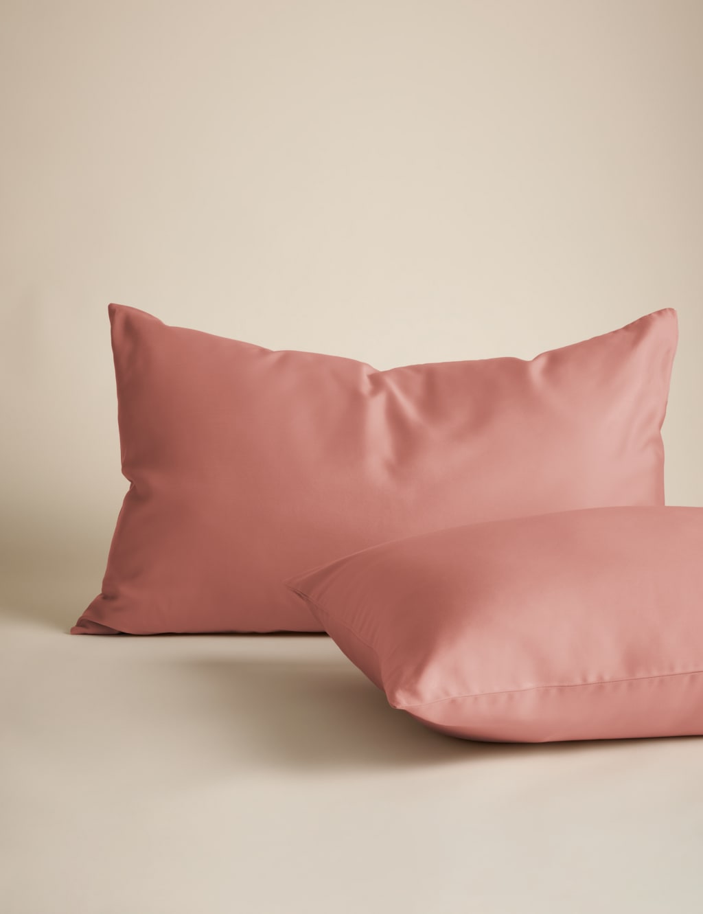 2pk Ultimate Soft & Silky Pillowcases 2 of 4