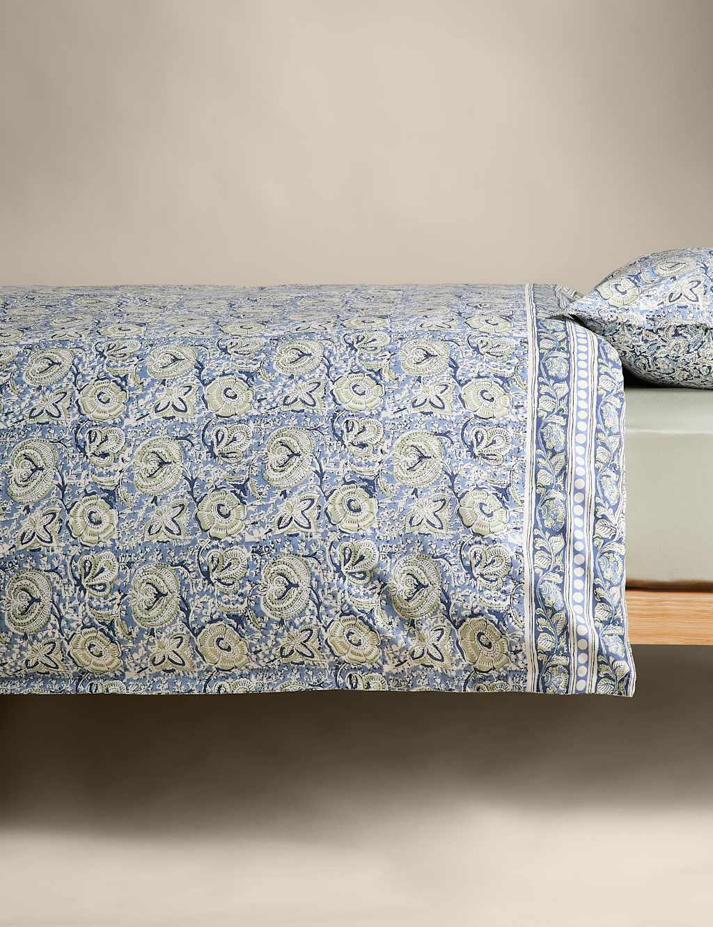 Pure Cotton Woodblock Floral Bedding Set 4 of 6