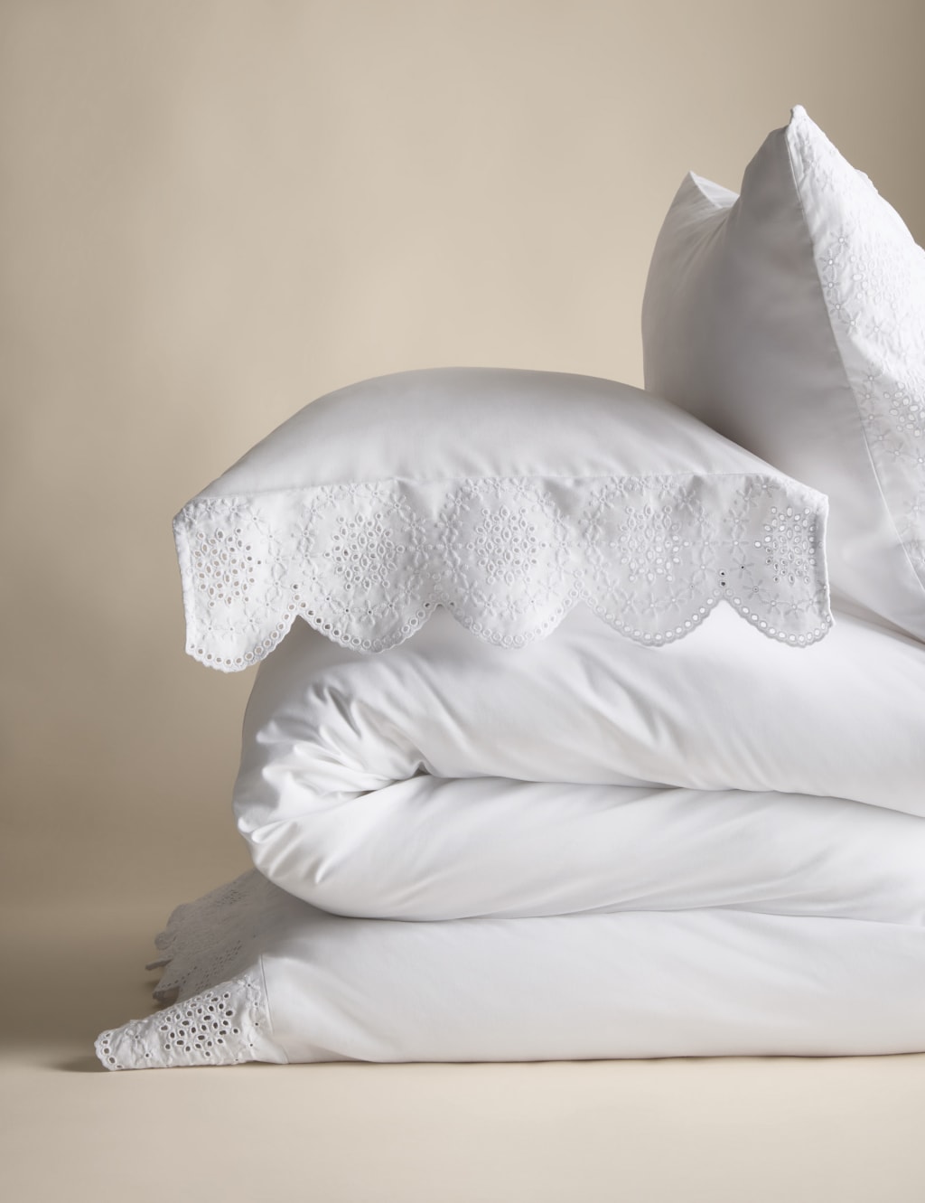 Pure Cotton Broderie Anglaise Bedding Set 2 of 7