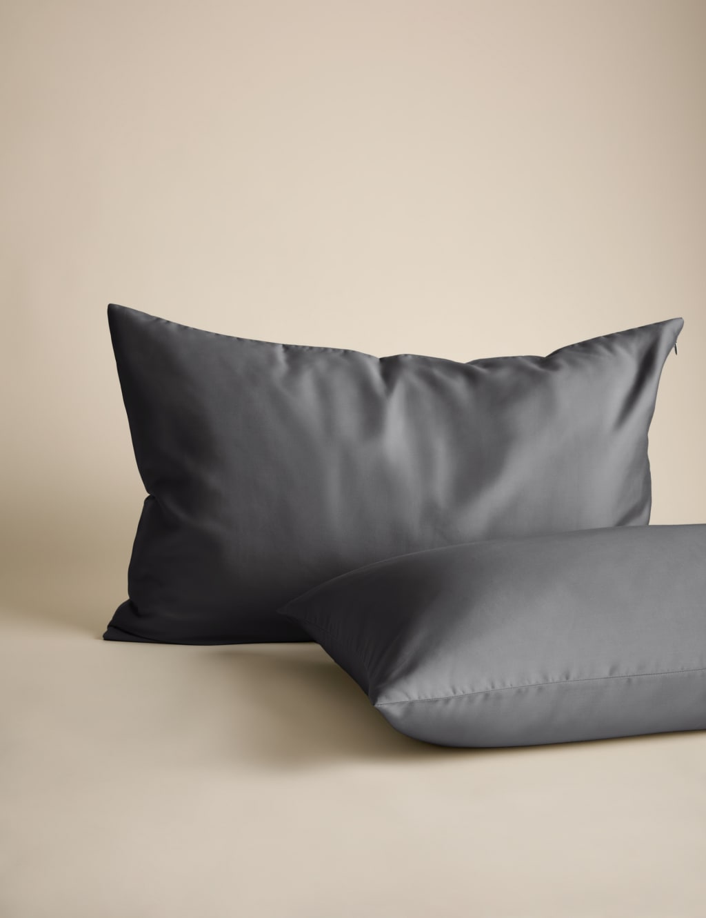 The Ultimate Soft & Silky Bedding Set 3 of 6