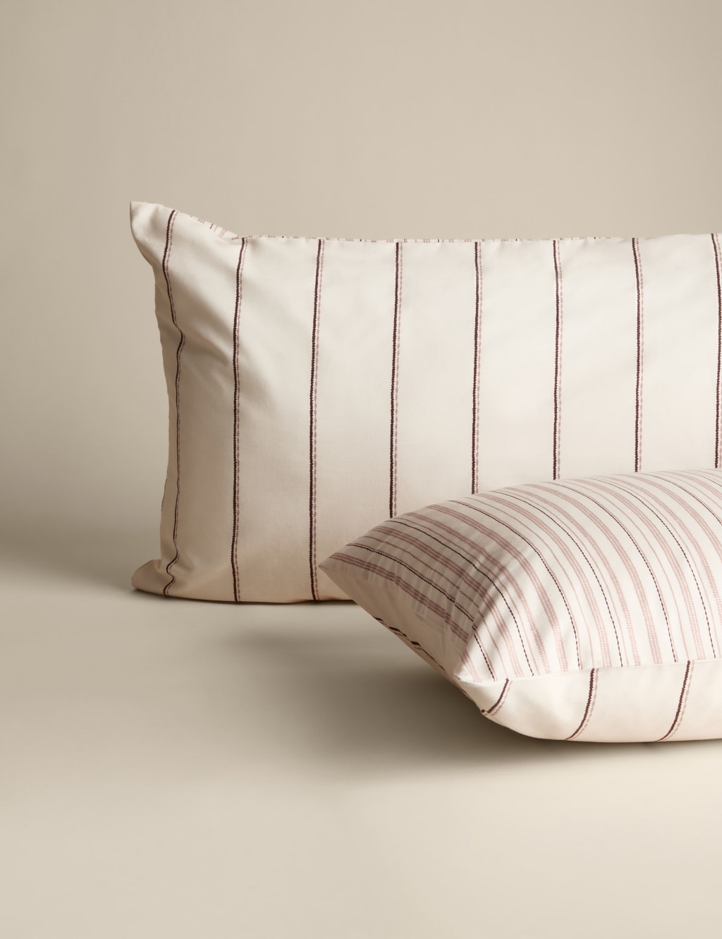 Cotton Blend Exquisite Earth Bedding Set 3 of 6