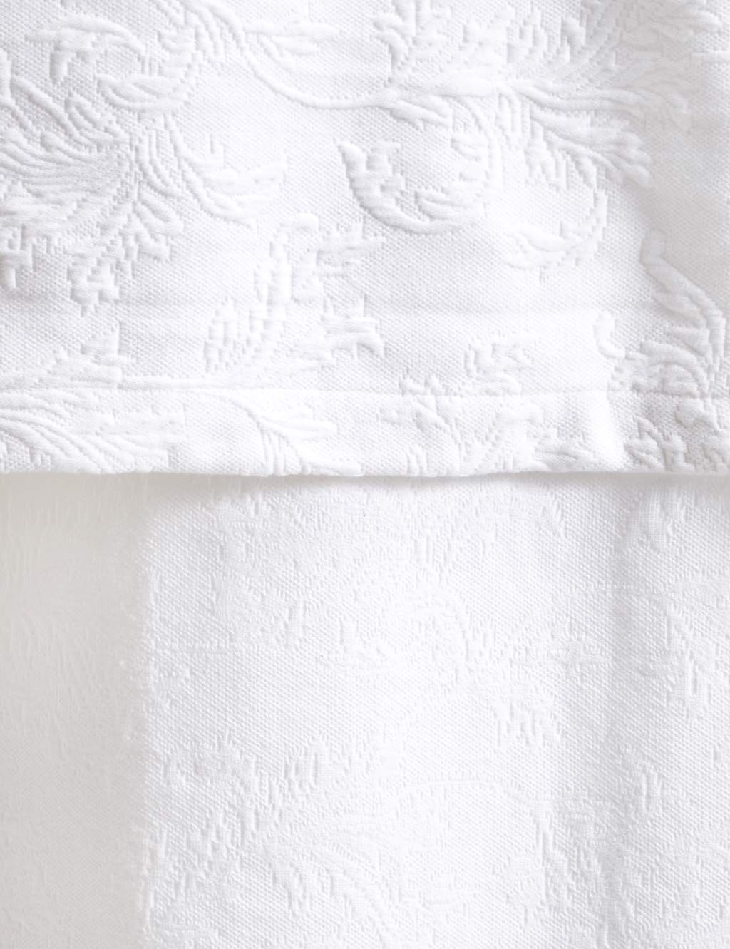 Floral Print Matelassé Bed Throw 4 of 6