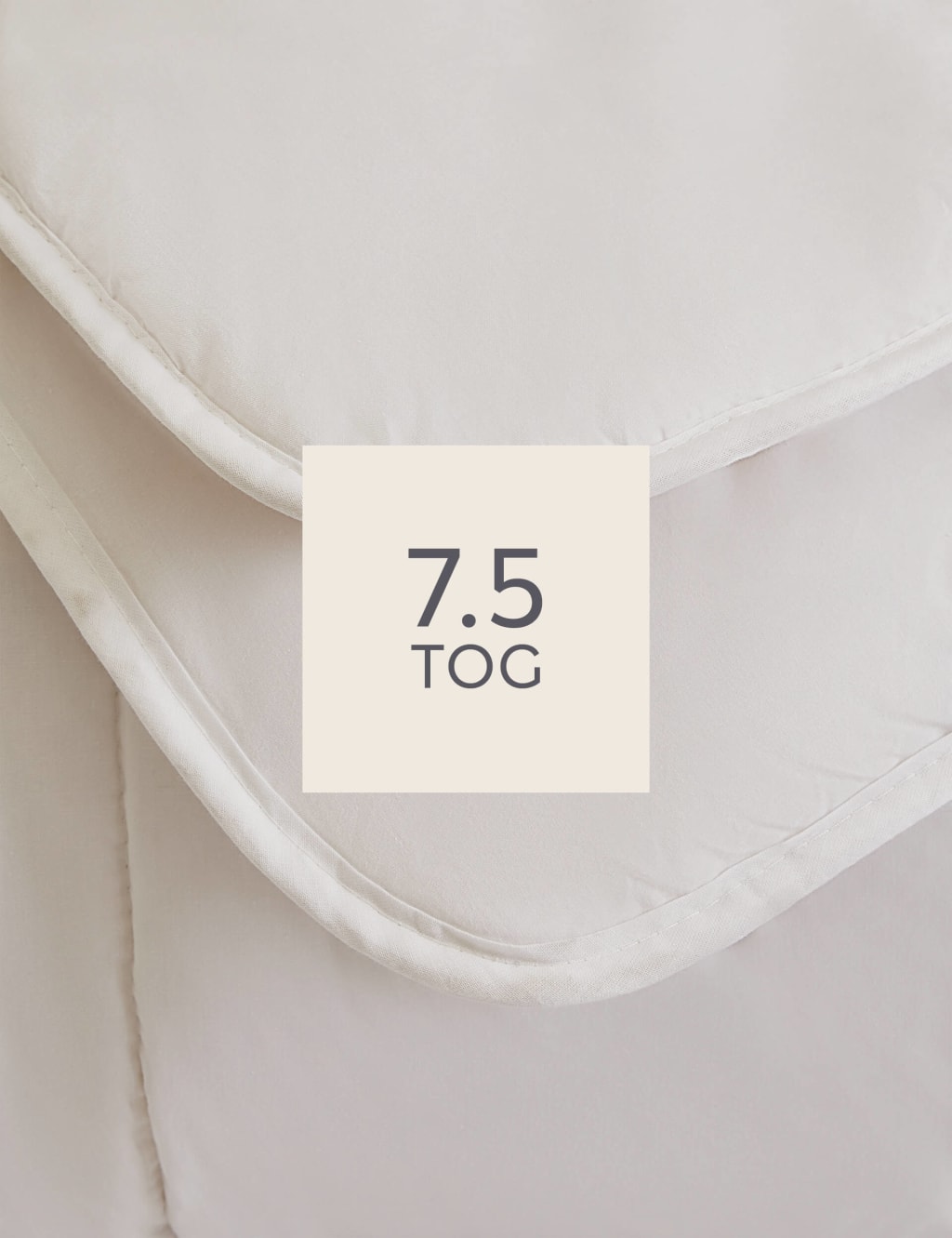 Pure Wool Medium Weight Duvet 2 of 4