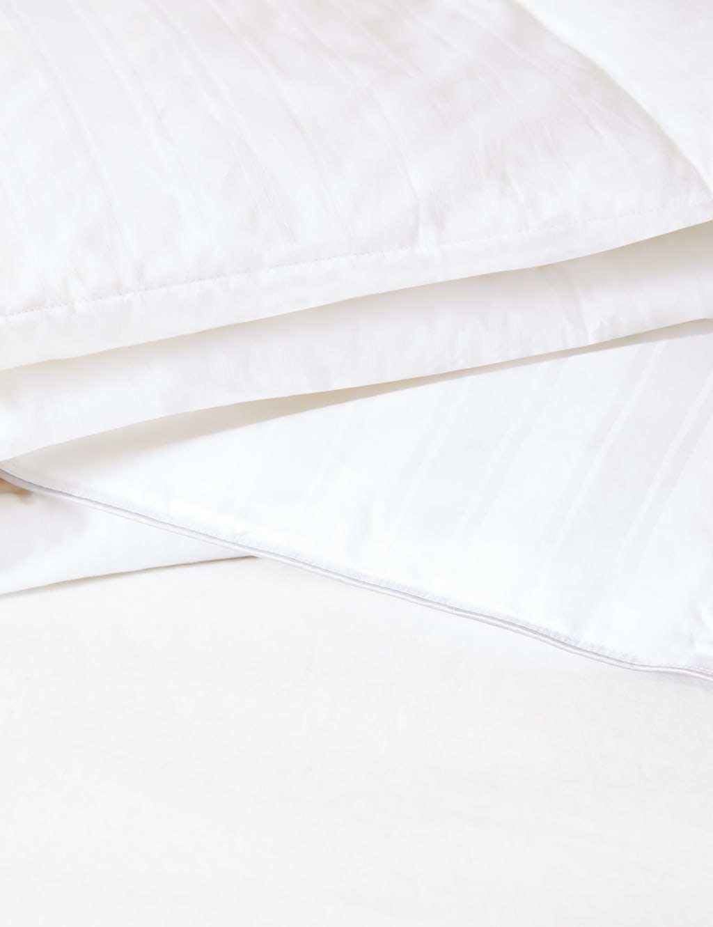 Luxury Hungarian Goose Down 4.5 Tog Duvet M S Collection M S