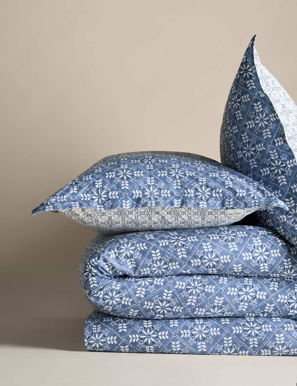 Pure Cotton Acapulco Merida Bedding Set 2 of 8