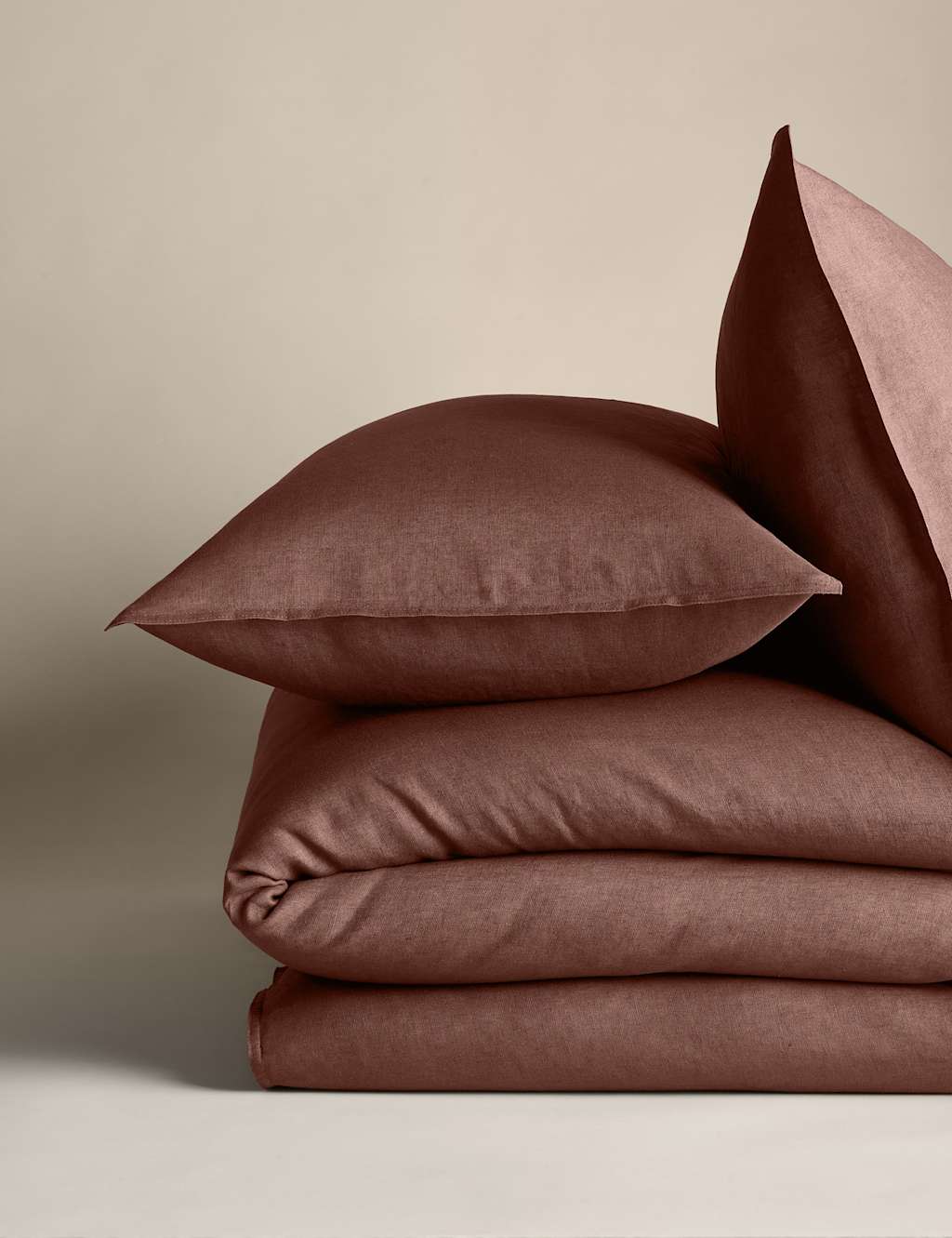 Pure Linen Bedding Set 2 of 5