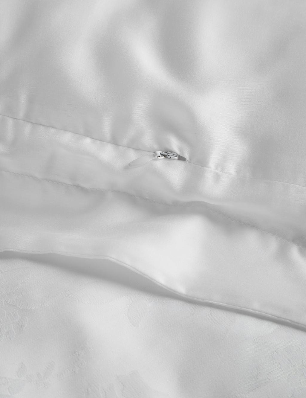 Pure Lyocell Floral Jacquard Bedding Set 5 of 5