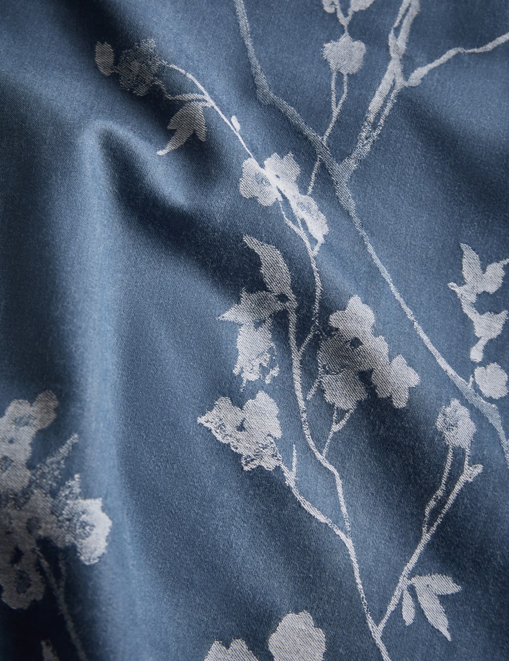 Pure Cotton Trailing Cherry Blossom Bedding Set 5 of 6