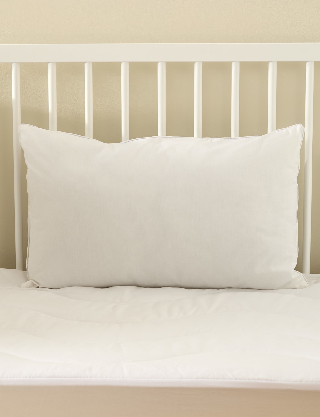 Anti Allergy Cot Bed Pillow