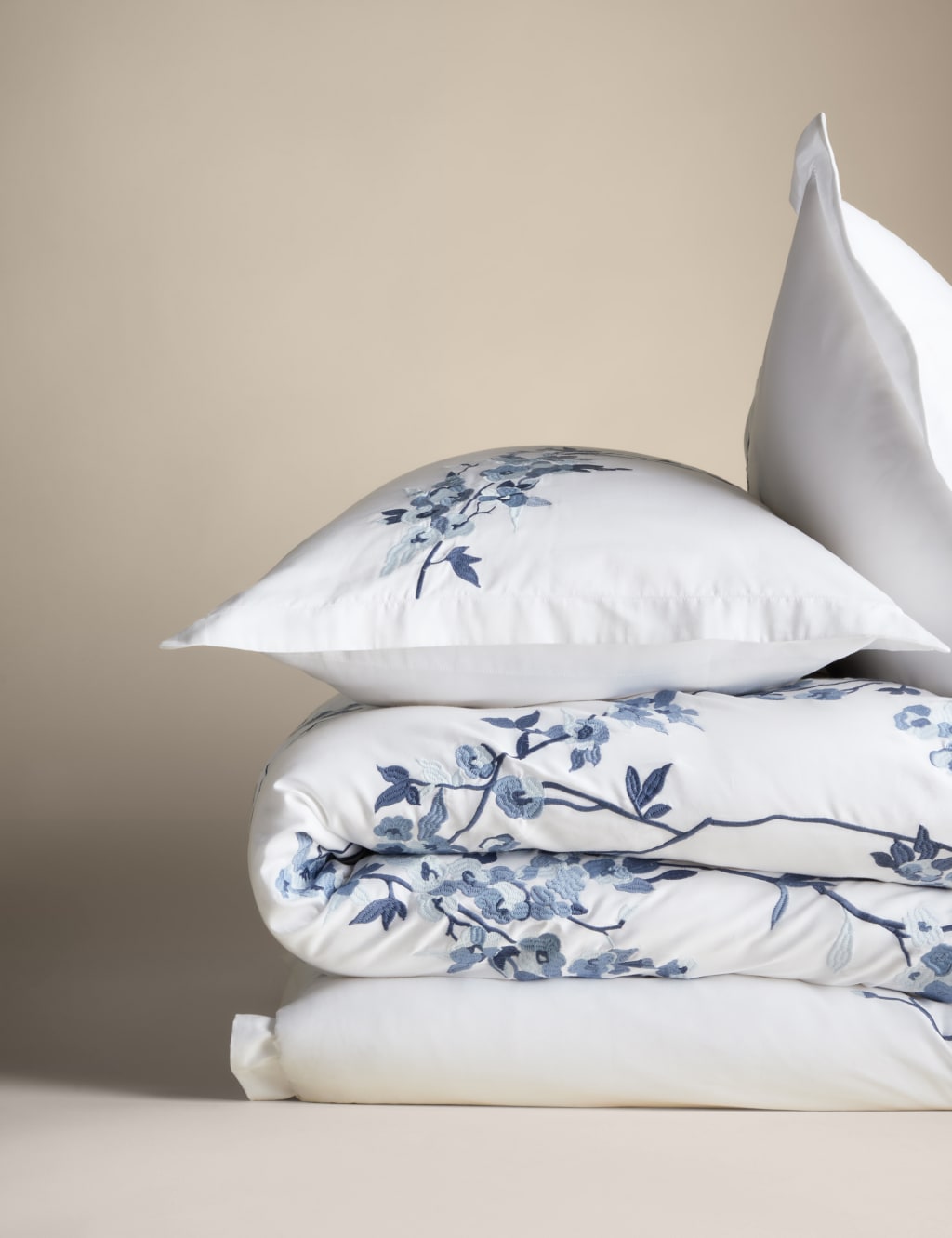 Trailing Cherry Blossom Embroidered Bedding Set 2 of 6