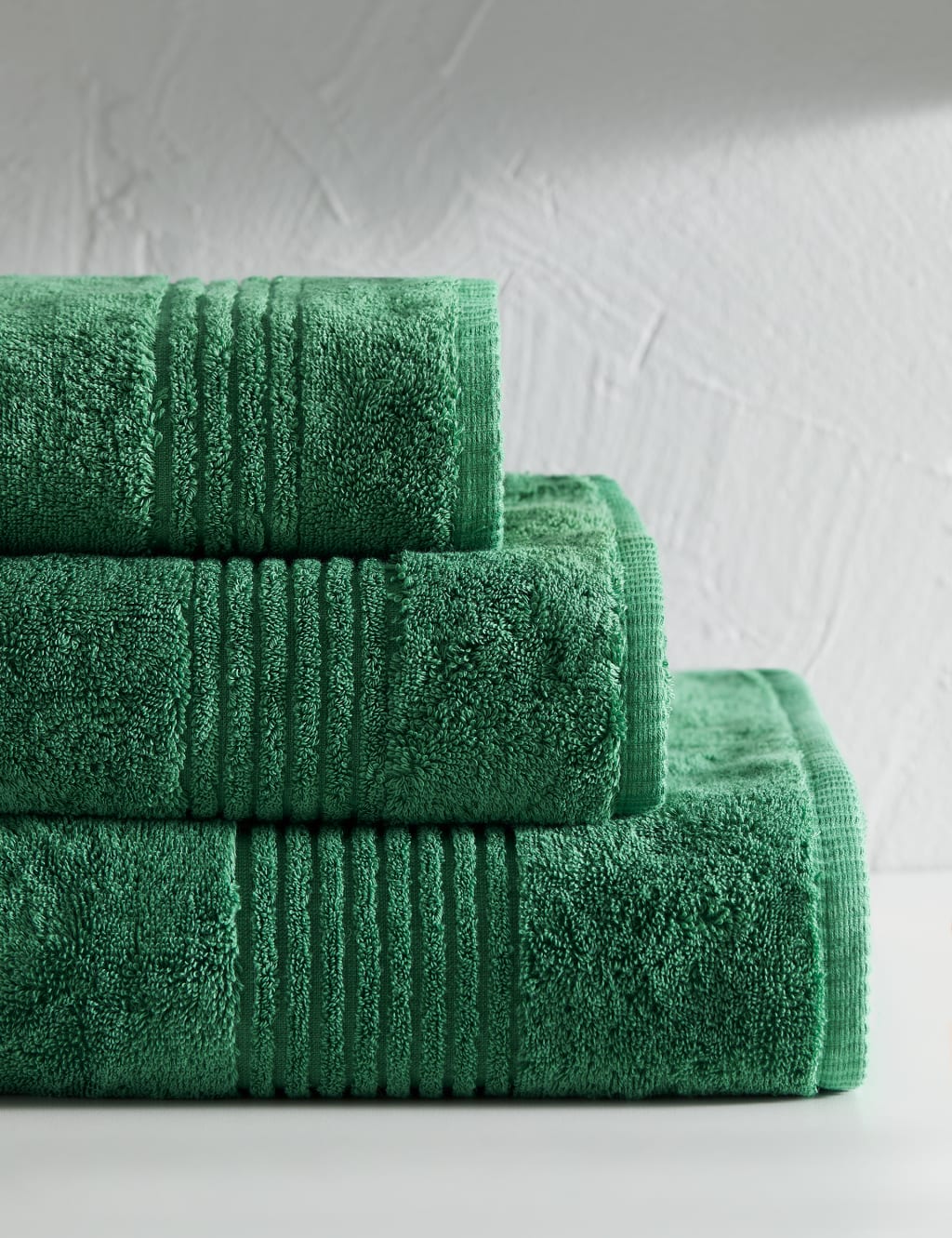 Luxury Egyptian Cotton Towel 3 of 8