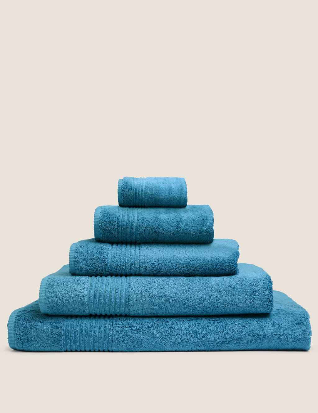 Luxury Egyptian Cotton Towel 2 of 8