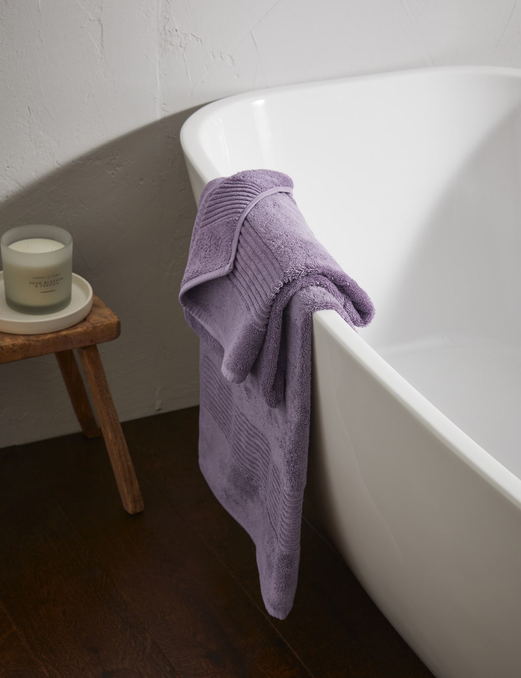 Luxury Egyptian Cotton Towel 1 of 8