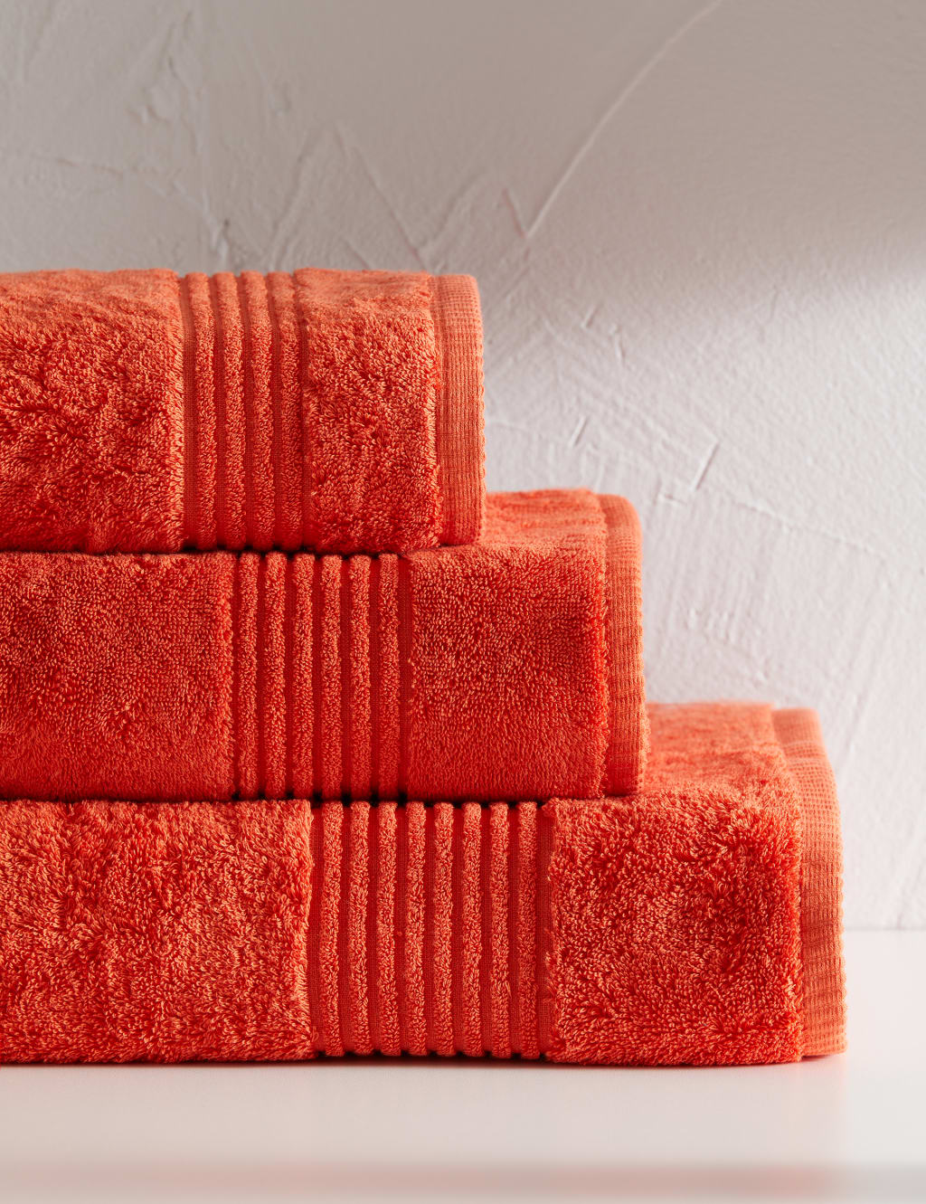 Luxury Egyptian Cotton Towel 3 of 8