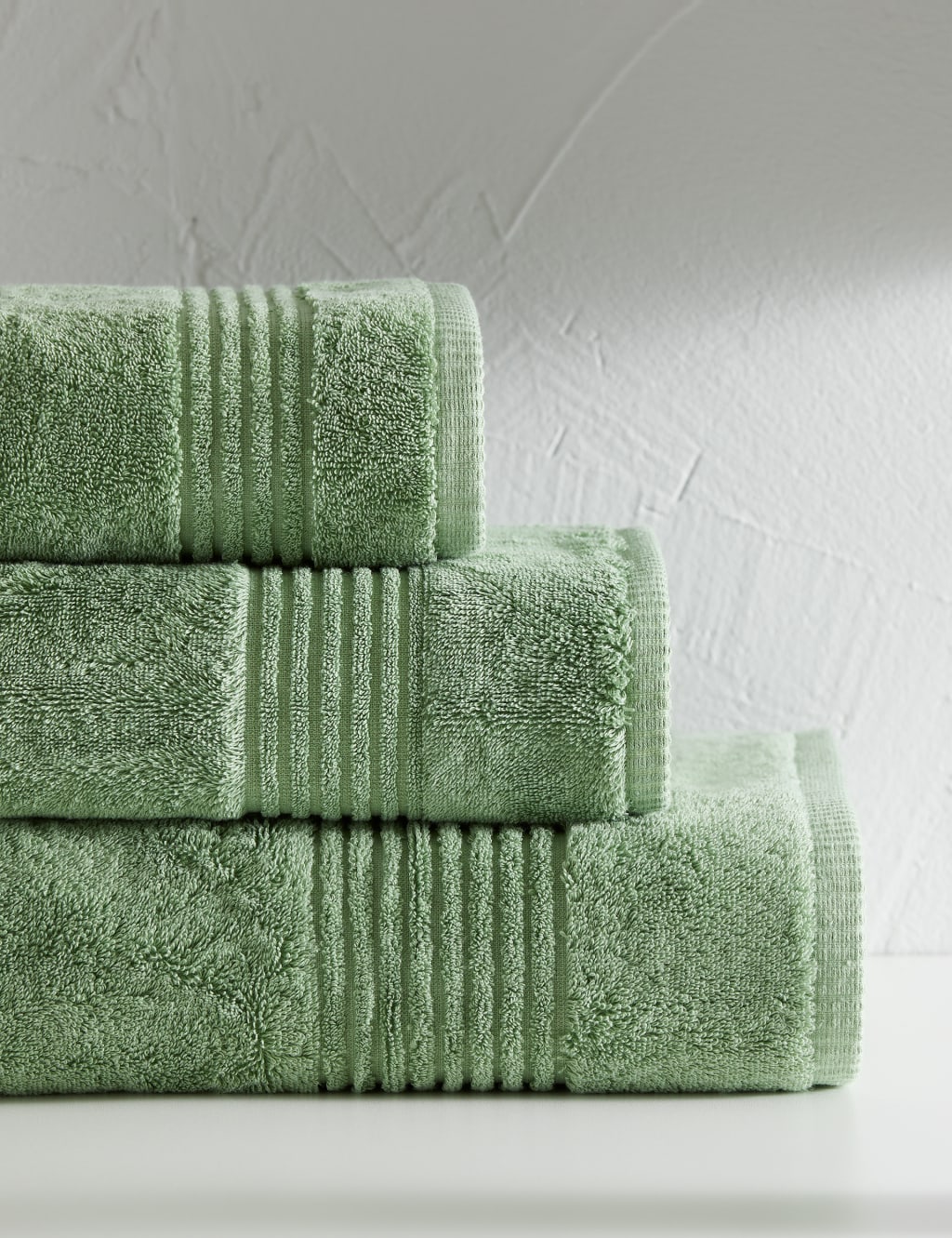 Luxury Egyptian Cotton Towel 3 of 7