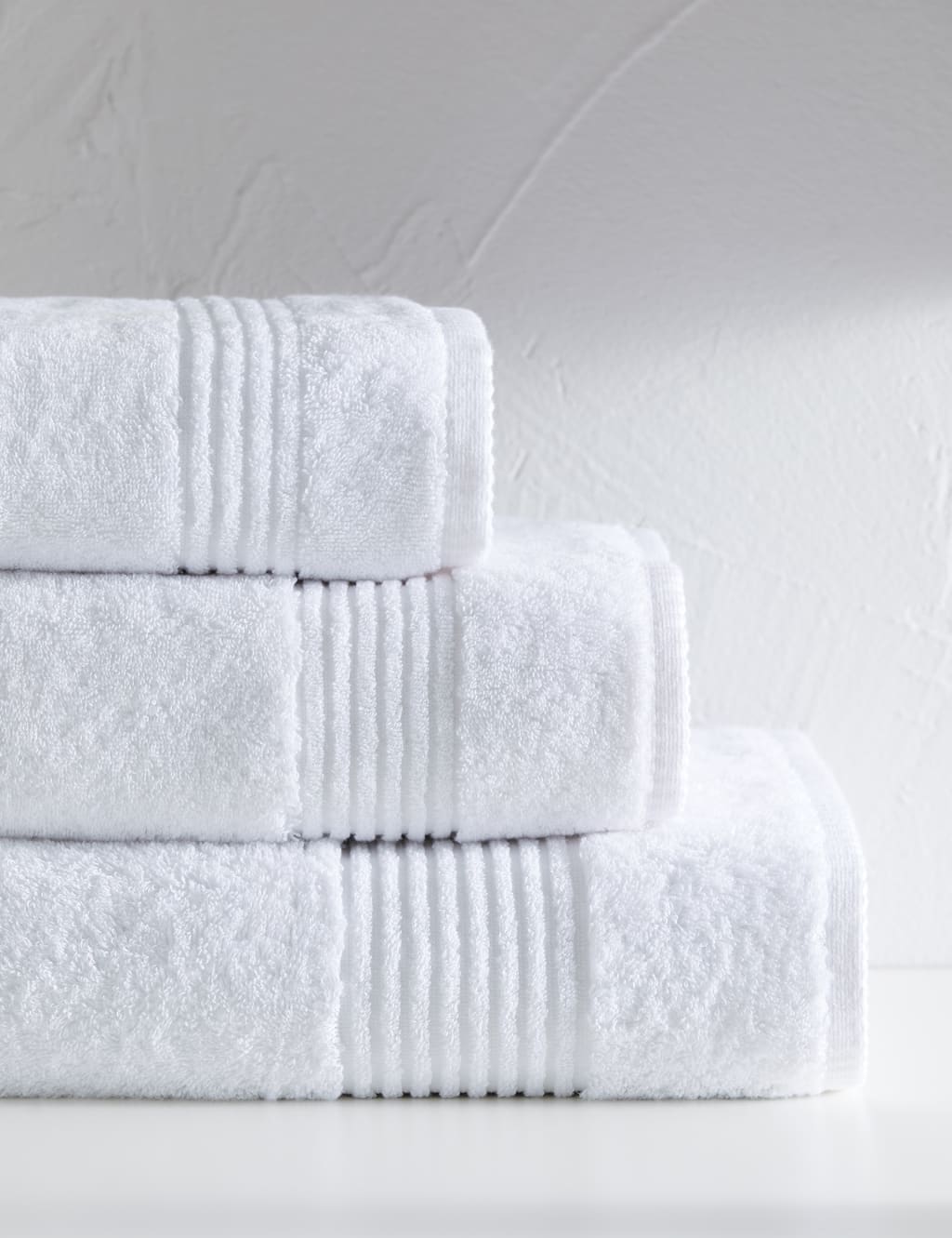 Luxury Egyptian Cotton Towel 3 of 10