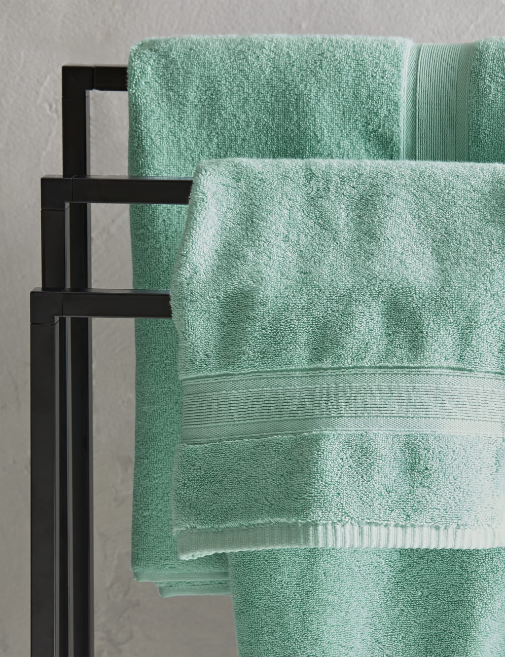 Ultimate Super Soft Pure Cotton Towel 4 of 7