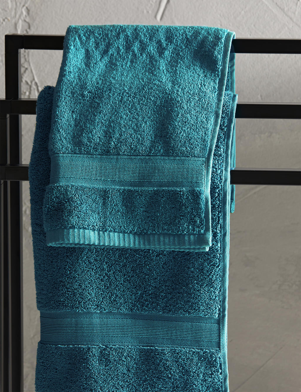 Ultimate Super Soft Pure Cotton Towel 4 of 7