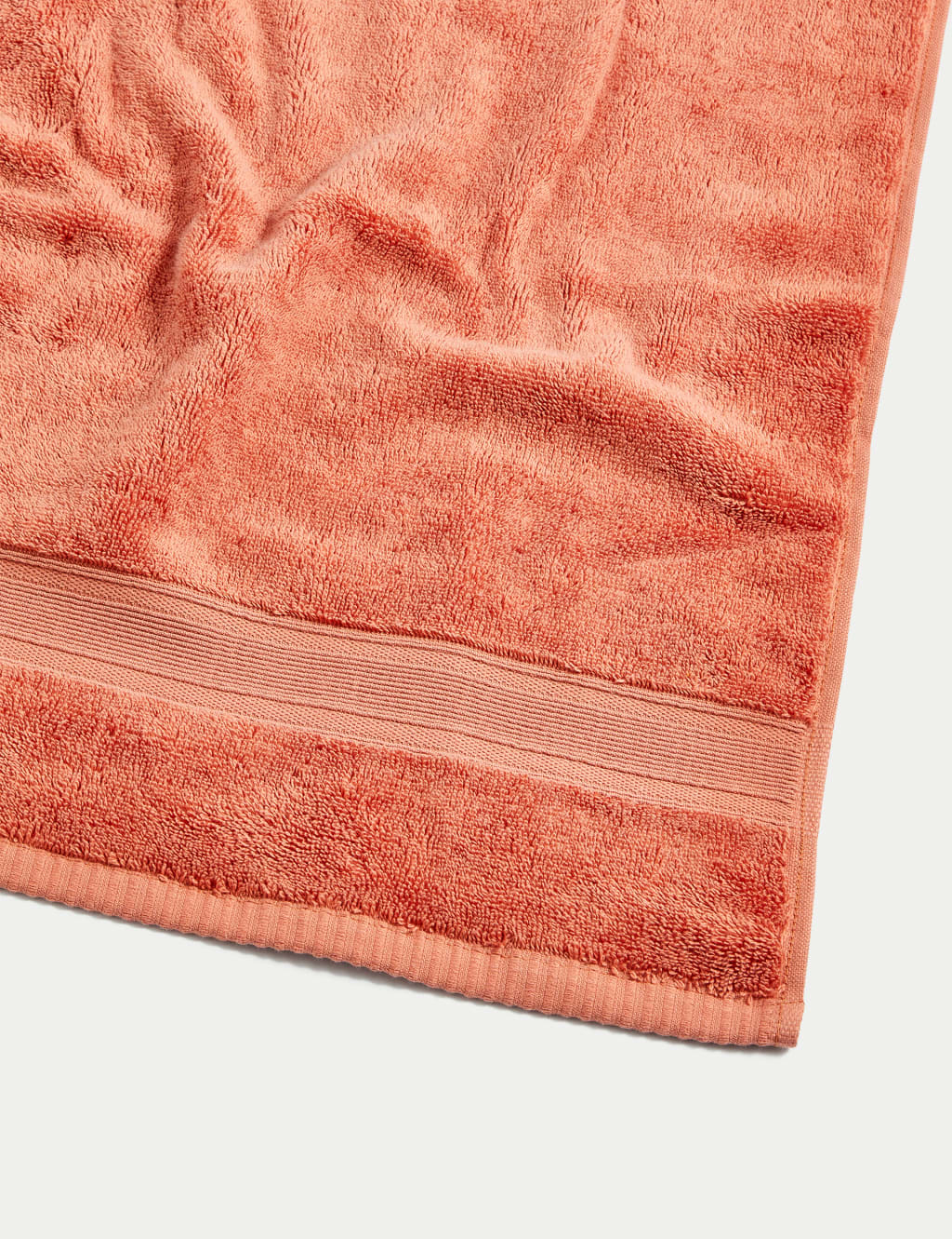 Ultimate Super Soft Pure Cotton Towel 4 of 4