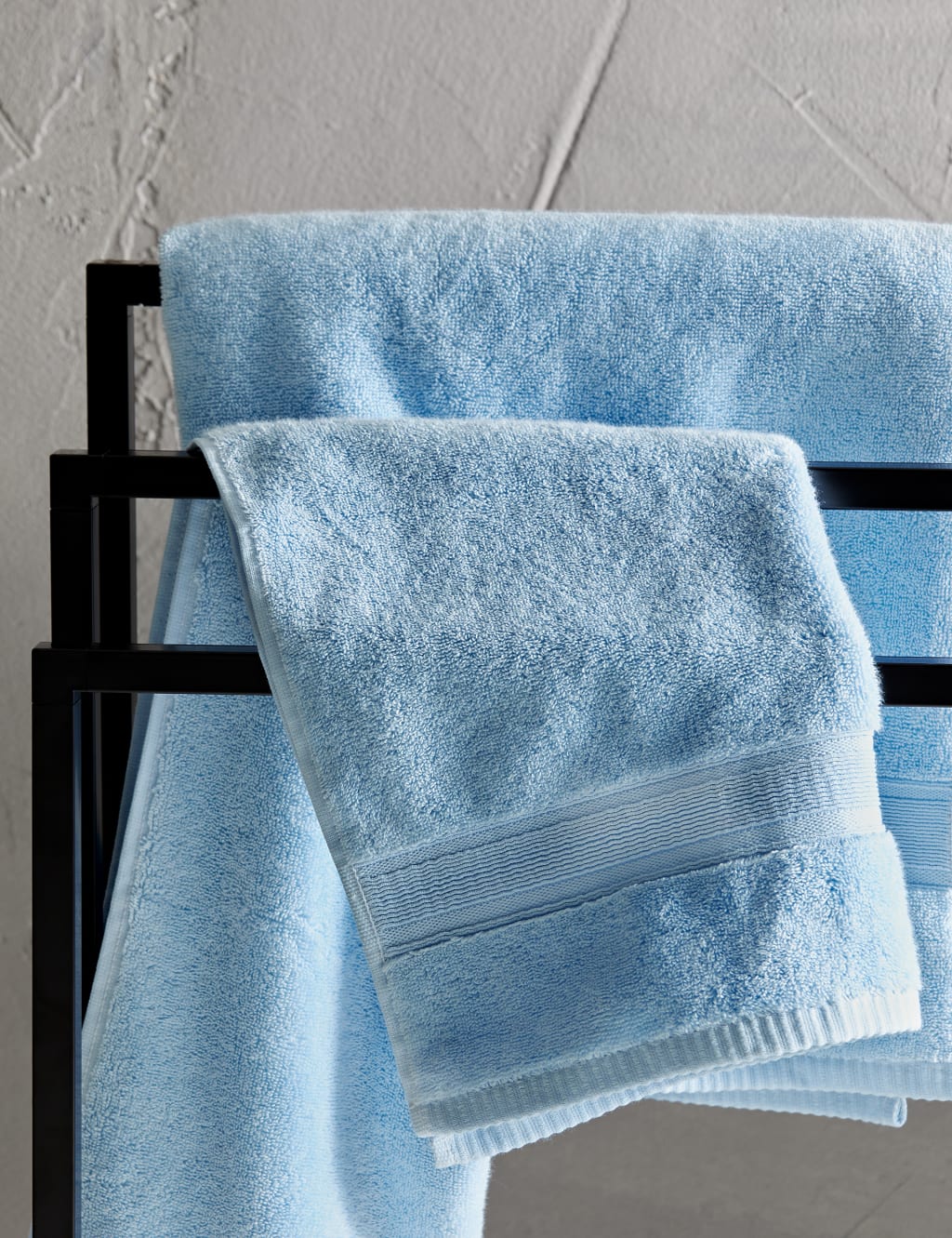 Ultimate Super Soft Pure Cotton Towel 4 of 7