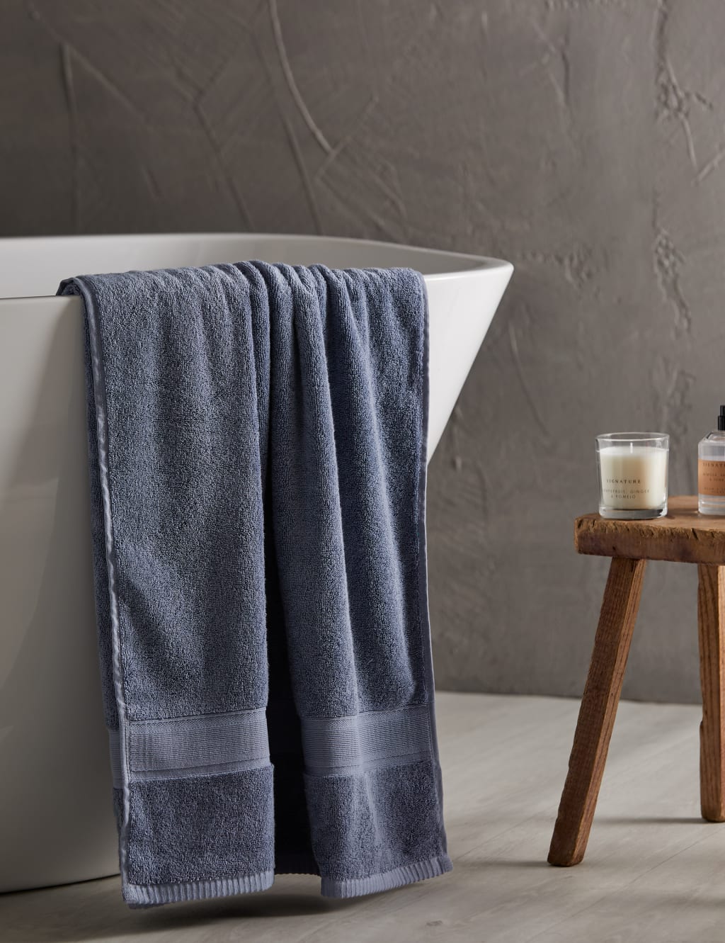 Ultimate Super Soft Pure Cotton Towel 1 of 7