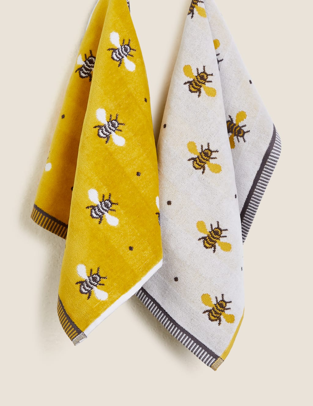 Set of 2 Pure Cotton Bee Towels M S Collection M S