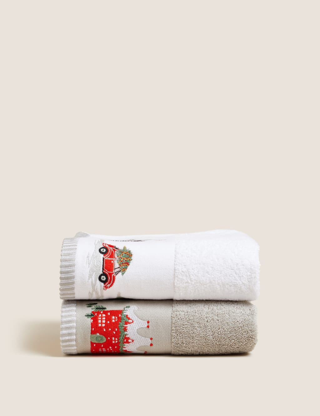 Set of 2 Pure Cotton North Pole Towels 5 of 8