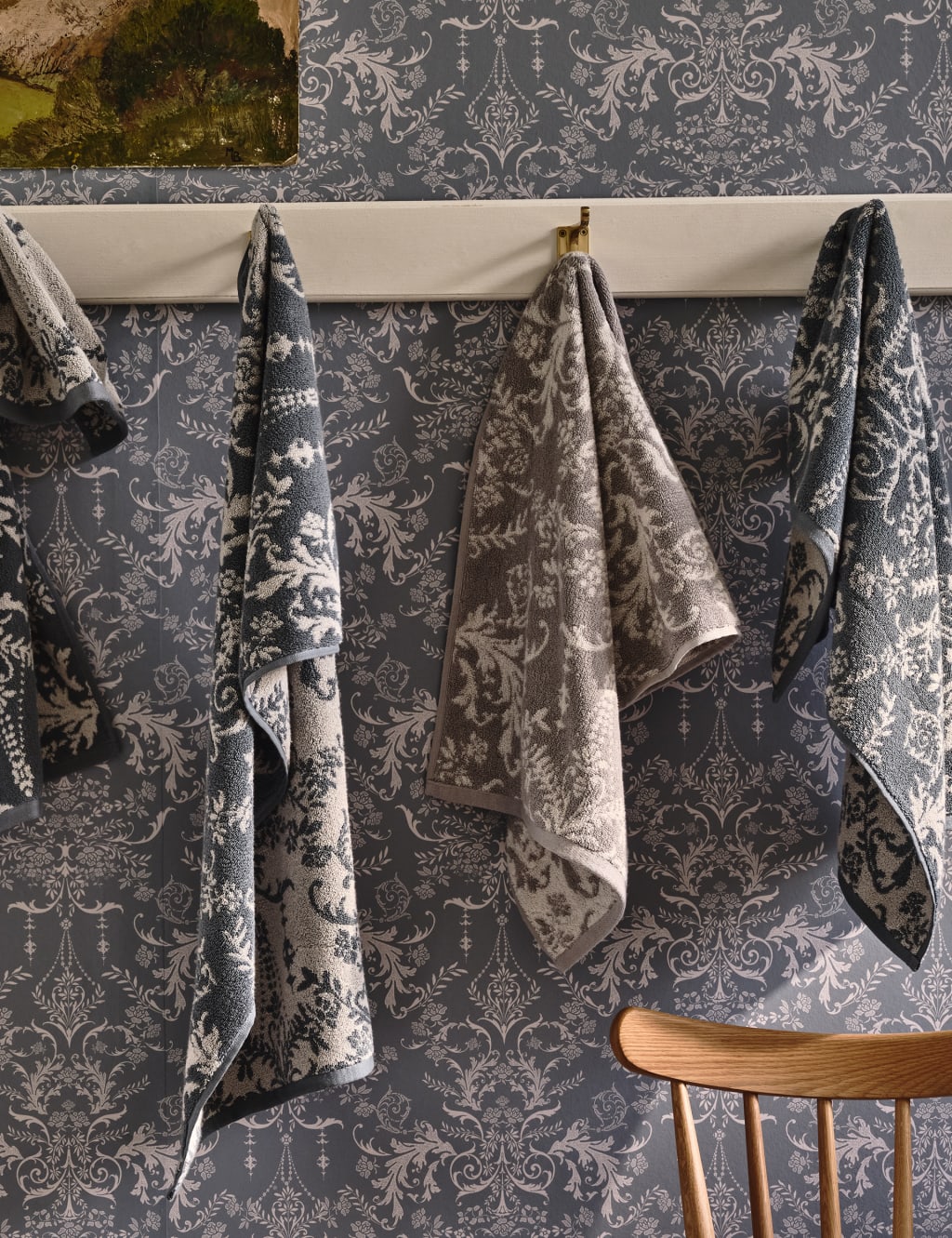 Damask towel set outlet