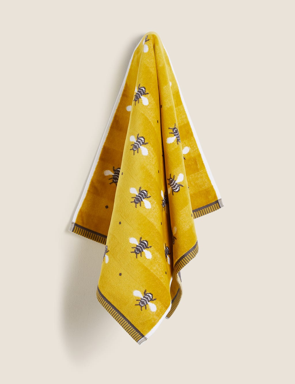 Marks and spencer bee towels outlet
