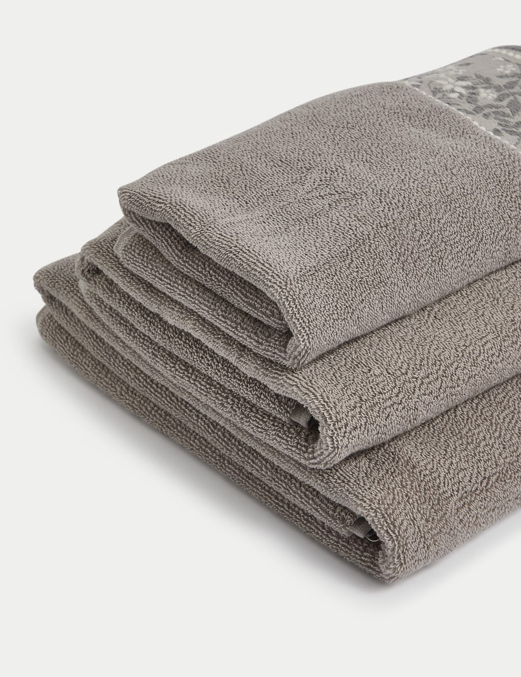 Pure Cotton Woven Floral Towel 3 of 5