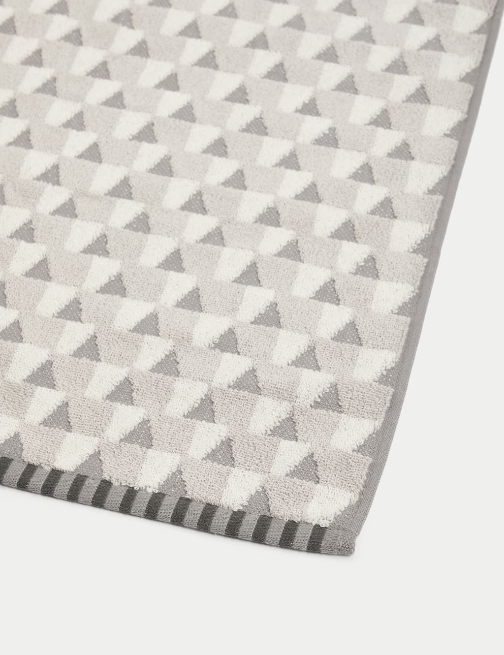 Pure Cotton Geometric Triangle Towel 2 of 5