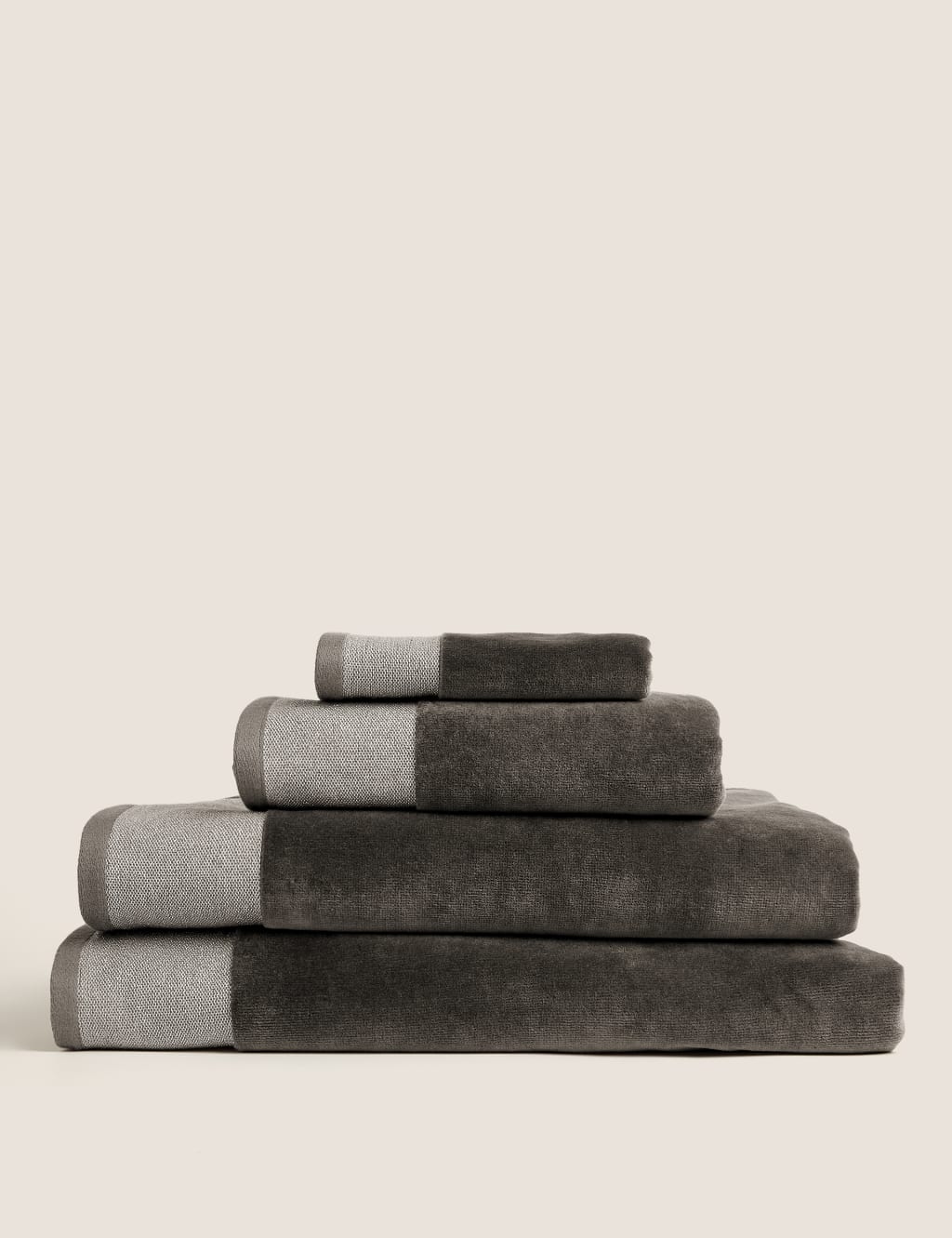 Cotton Luxury Textured Shimmer Towel 1 of 4
