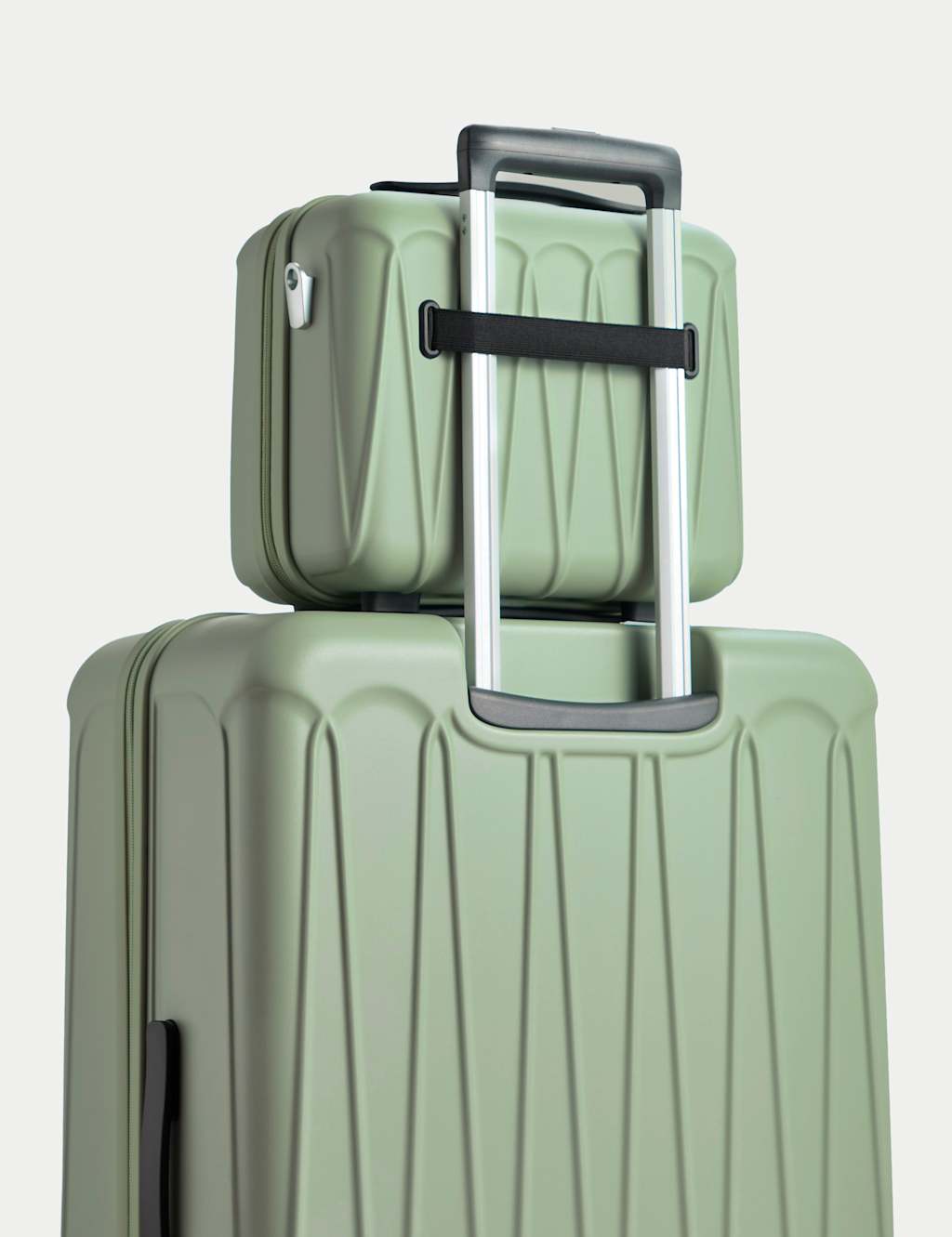 Amalfi Vanity Case 6 of 6