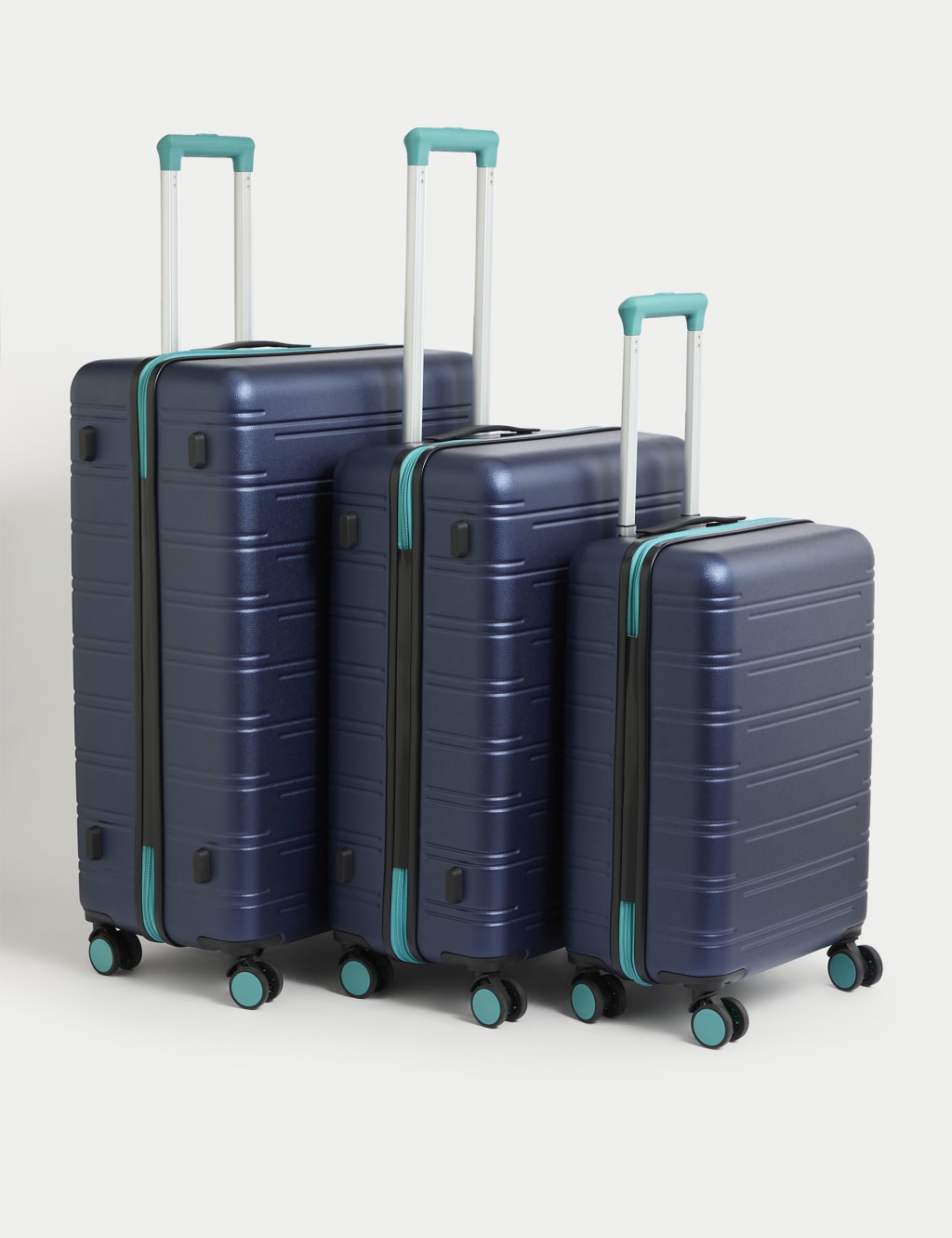 Fiji 4 Wheel Hard Shell Medium Suitcase M S Collection M S