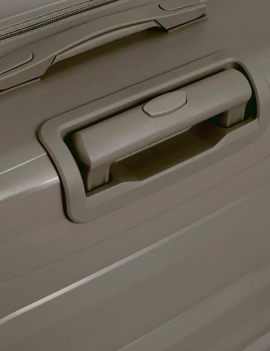 Set of 3 Porto 4 Wheel Hard Shell Suitcases 3 of 5