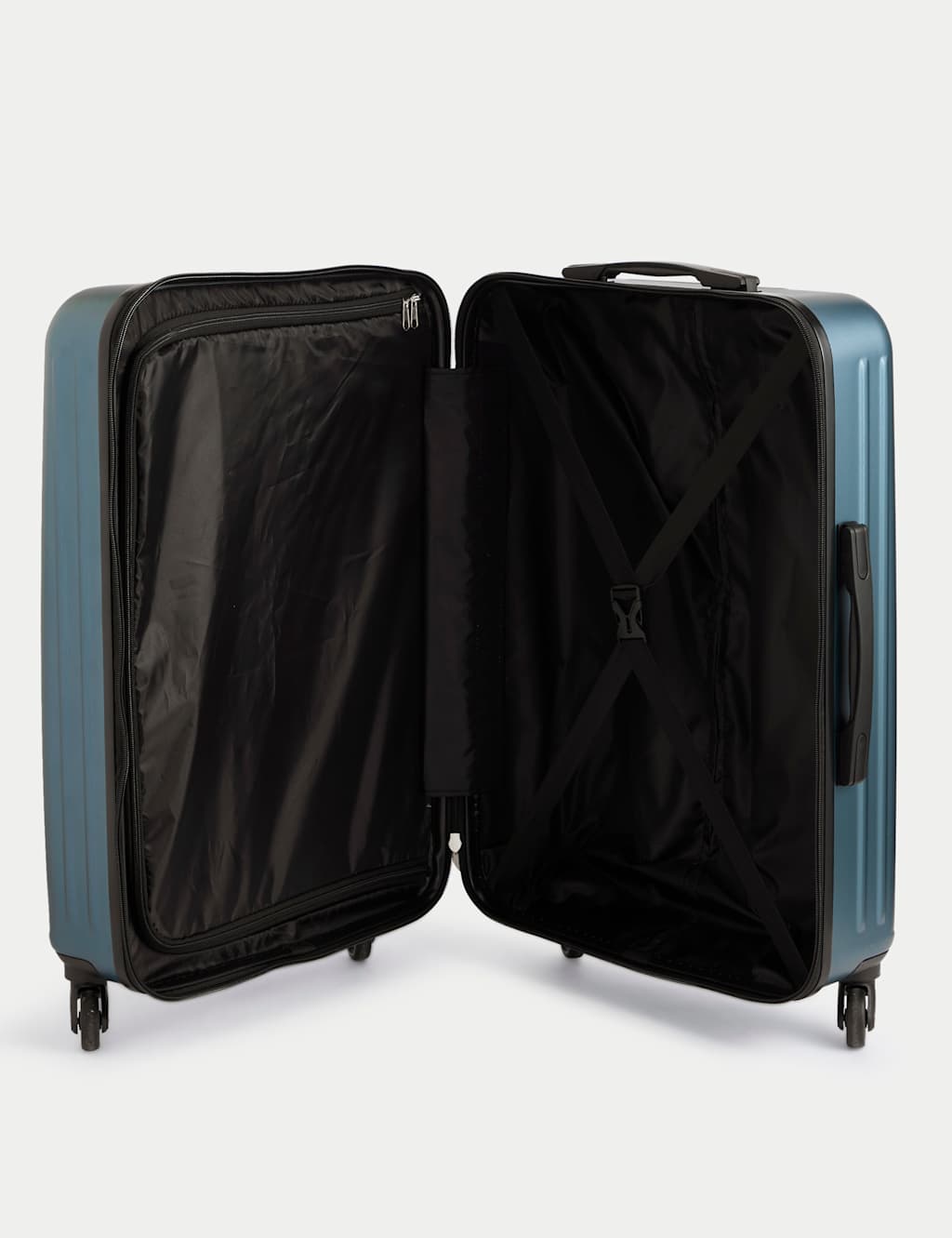 Vienna 4 Wheel Hard Shell Medium Suitcase 6 of 7