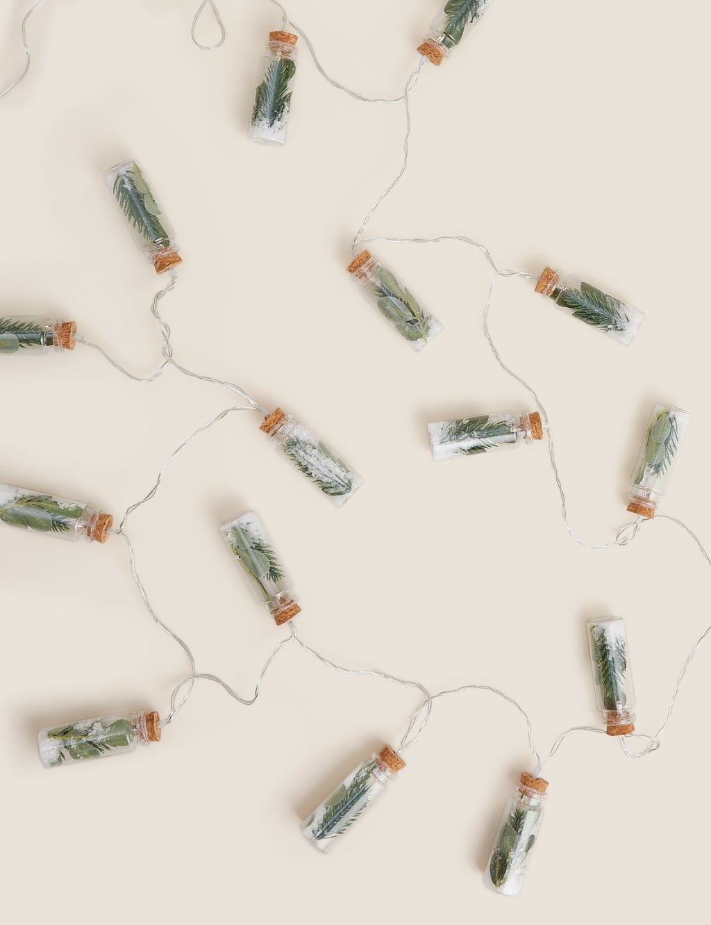 Mistletoe Battery String Lights 3 of 5