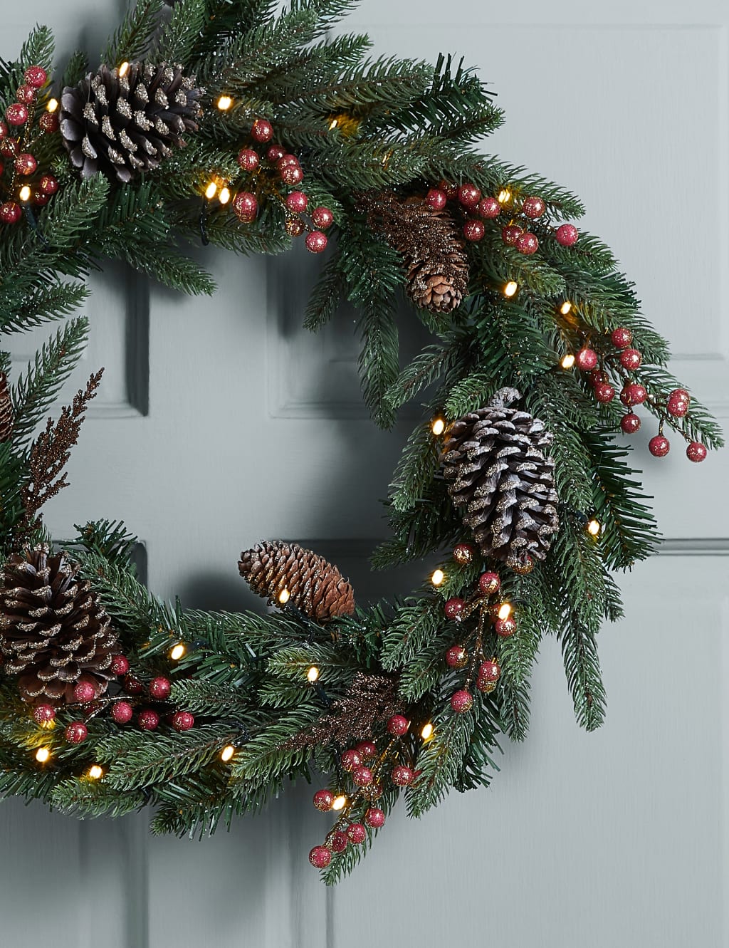 Gold Pre-Lit Wreath 2 of 5