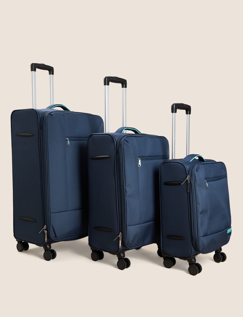 Seville 4 Wheel Soft Cabin Suitcase 5 of 8
