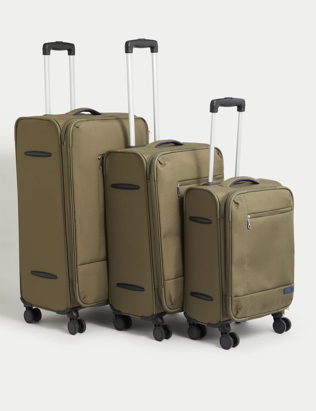 Seville 4 Wheel Soft Cabin Suitcase 5 of 9