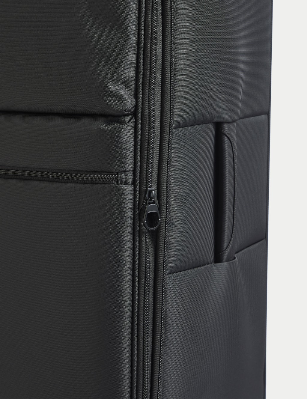 Set of 3 Montreal 4 Wheel Soft Suitcases 4 of 7